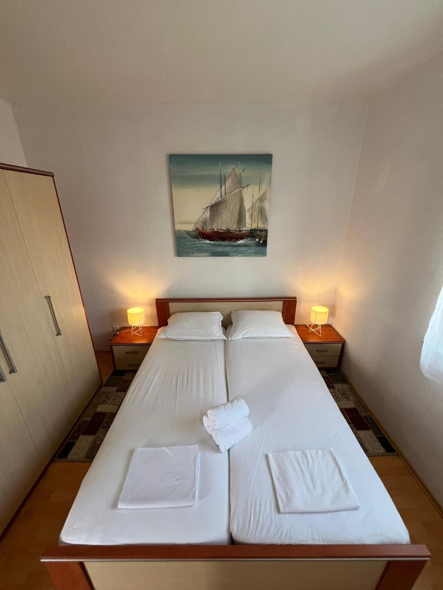 Apartment A&B Biograd Na Moru Ngoại thất bức ảnh